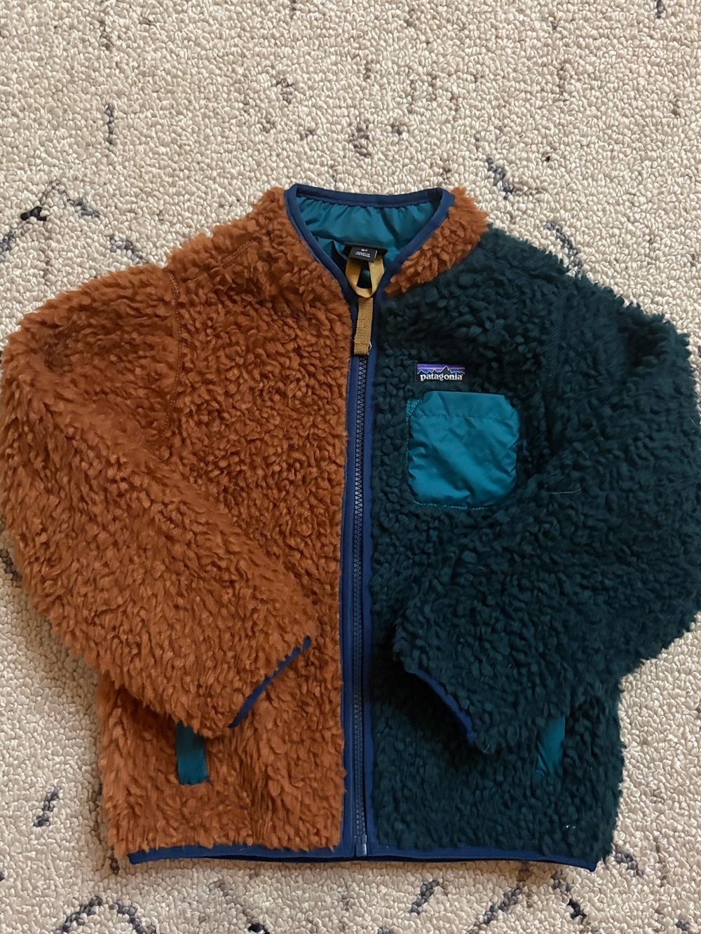 Patagonia Kids retro Sherpa fleece Jacket (5T) EUC - Picture 5 of 5